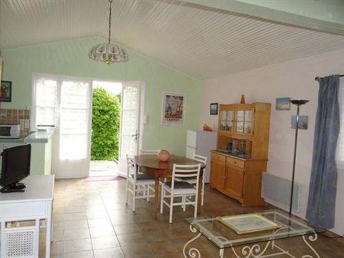 住宿加早餐  Les Jardins Du Golf