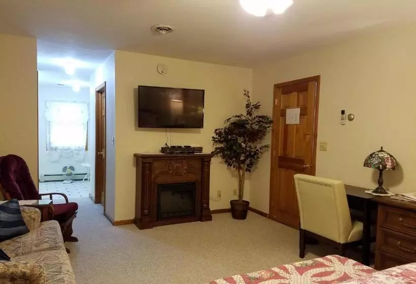 住宿加早餐  The Roselea