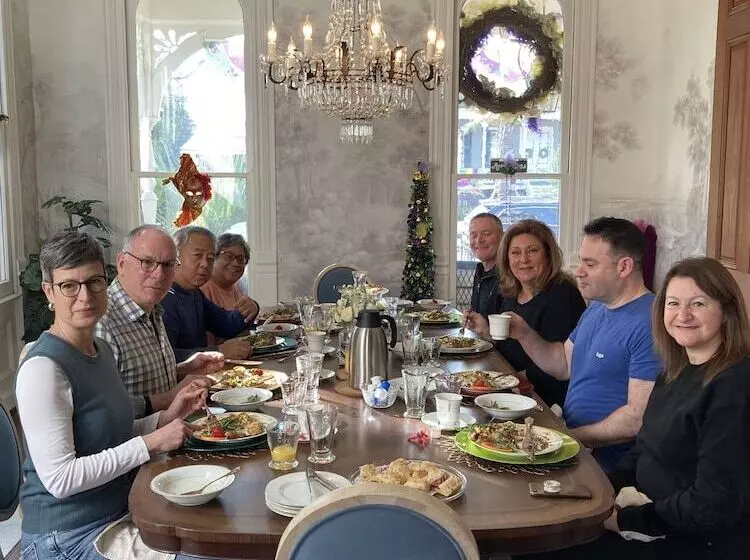 Coppersmith Inn Bed And Breakfast