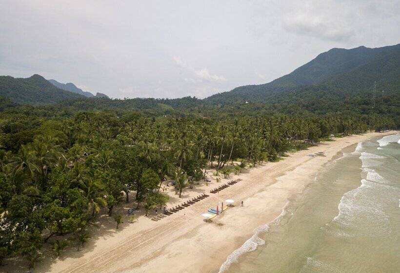 Daluyon Beach And Mountain Resort