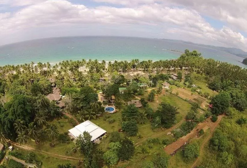 Daluyon Beach And Mountain Resort