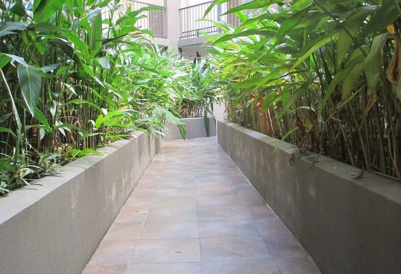 Edge Apartments Cairns