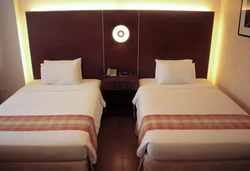 ホテル Casablanca Suites Near Airport