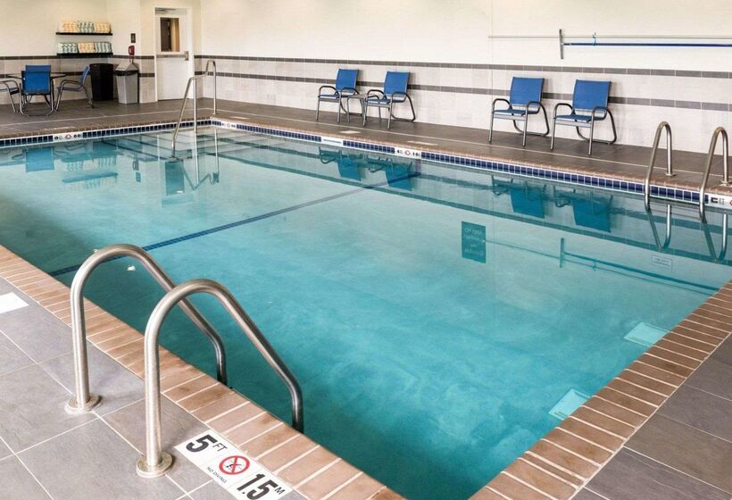 هتل Comfort Inn & Suites West   Medical Center