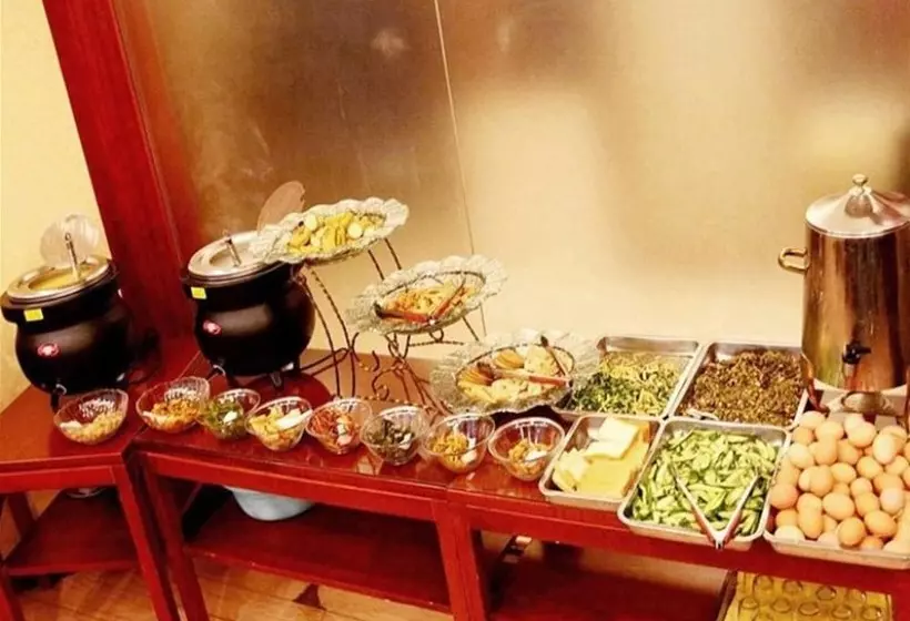 Отель Greentree Inn Huaian Chuzhou Avenue Zhou Enlai Memorial Hall