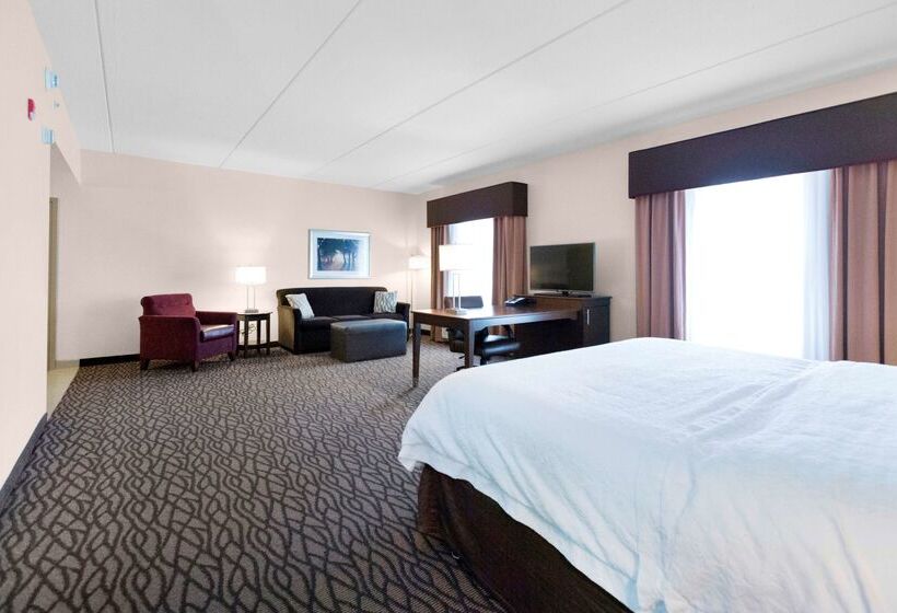 Отель Hampton Inn Butler