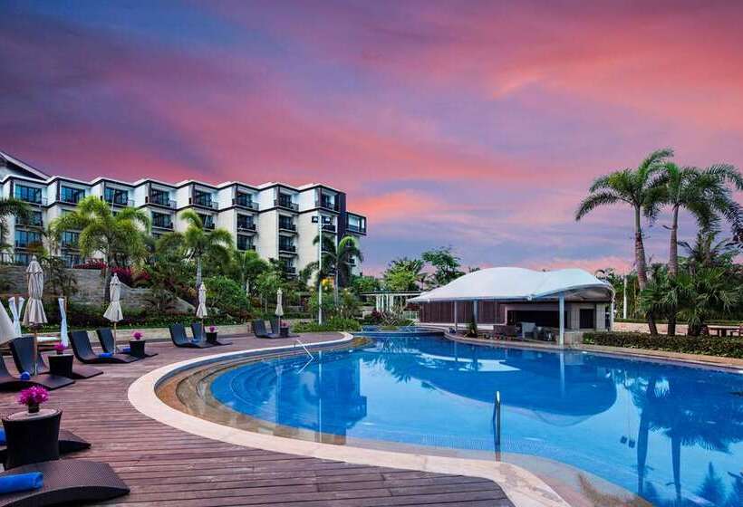 בית מלון כפרי Hilton Wenchang