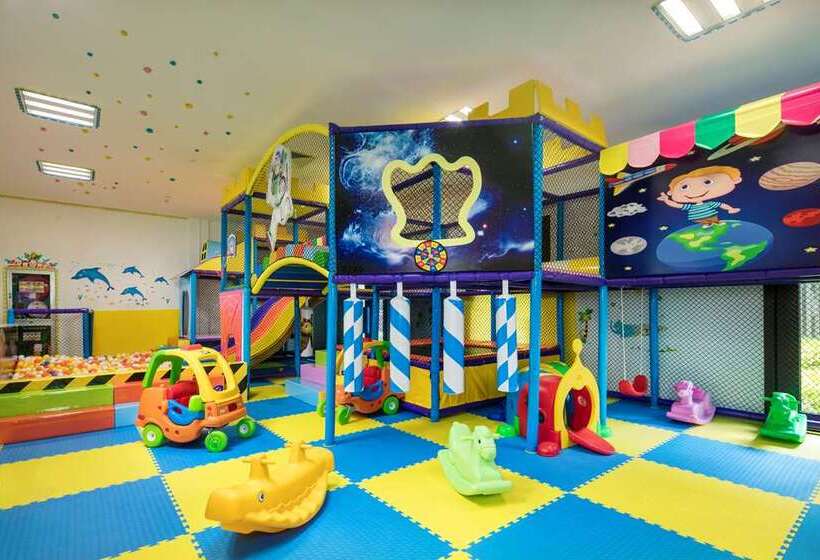 בית מלון כפרי Hilton Wenchang