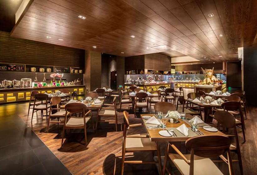 בית מלון כפרי Hilton Wenchang