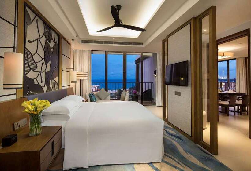 בית מלון כפרי Hilton Wenchang