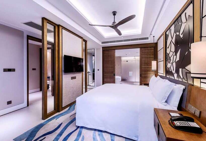 בית מלון כפרי Hilton Wenchang