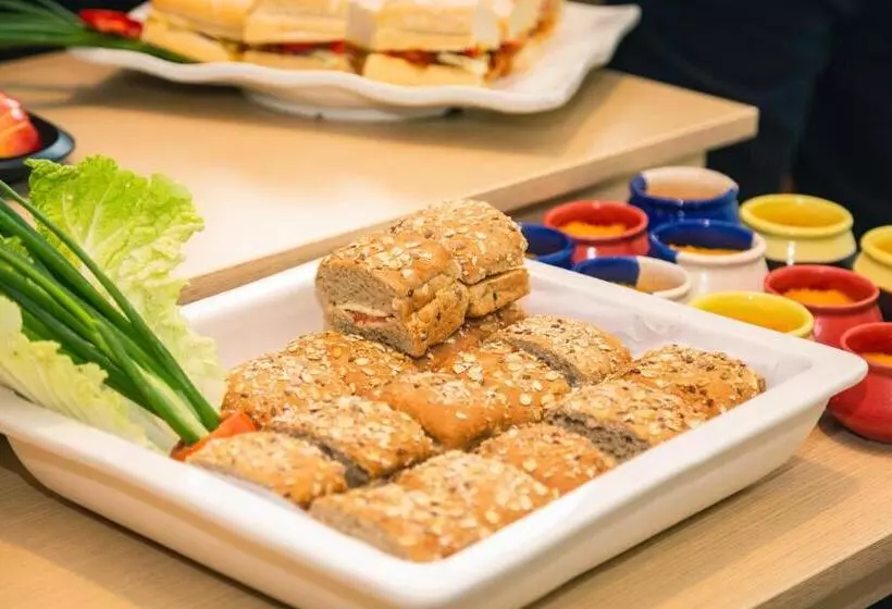 فندق Holiday Inn Express Pune Pimpri, An Ihg