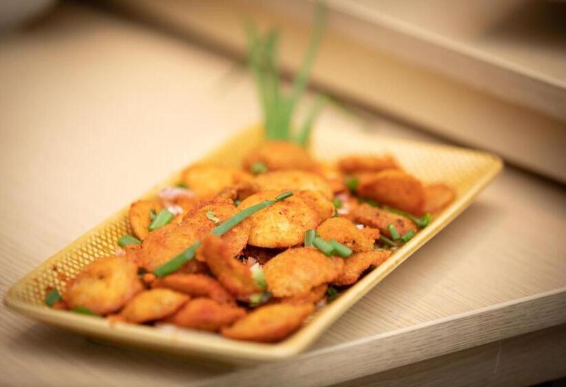 هتل Holiday Inn Express Pune Pimpri, An Ihg