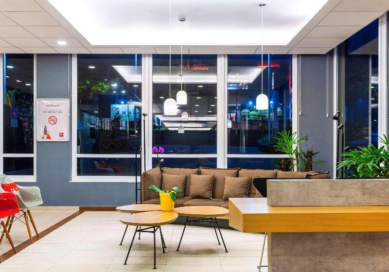 ホテル Ibis Ourinhos