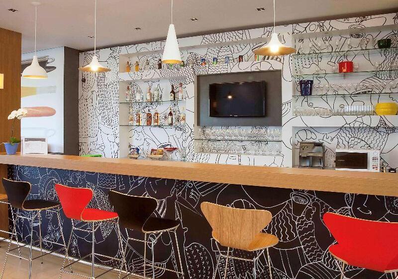 ホテル Ibis Ourinhos