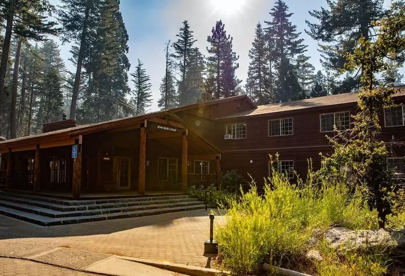 酒店 John Muir Lodge