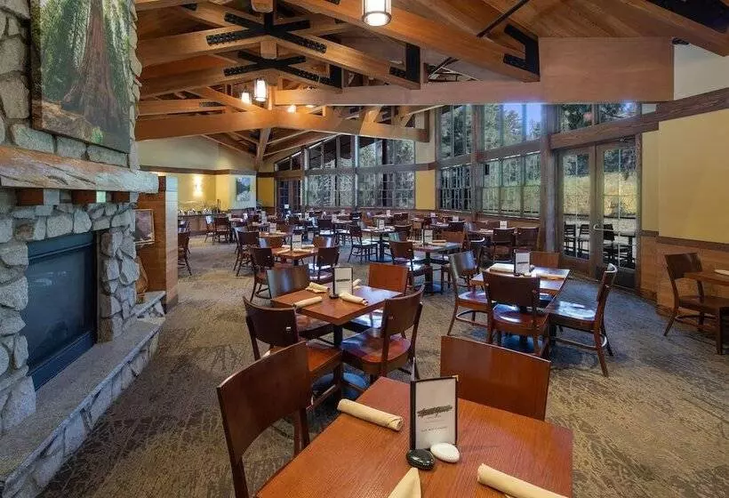 酒店 John Muir Lodge