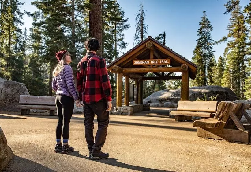 酒店 John Muir Lodge