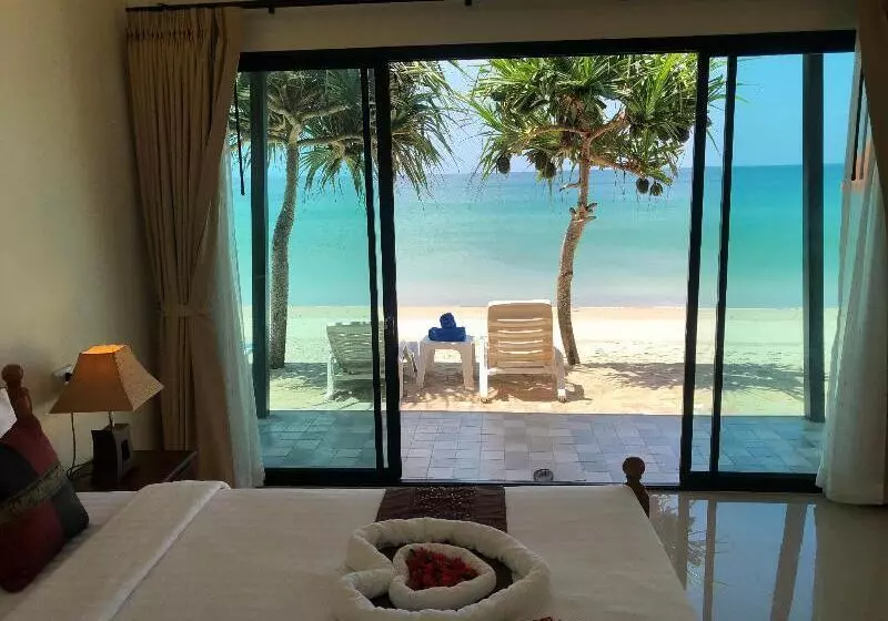 Hotel Lanta Seafront Resort