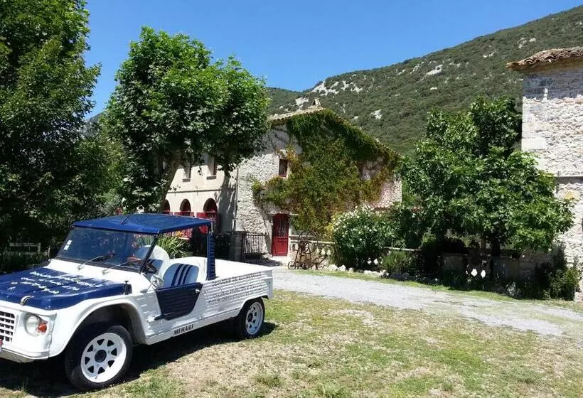 ホテル Domaine De Rochebelle