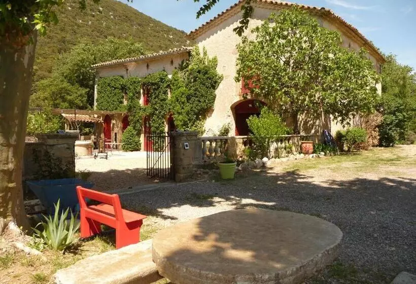 ホテル Domaine De Rochebelle