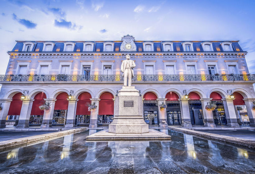 فندق Le Miredames Hôtel Bar