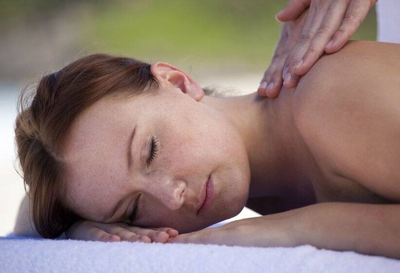 فندق Maqai Beach Eco Resort