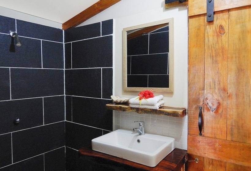 فندق Maqai Beach Eco Resort