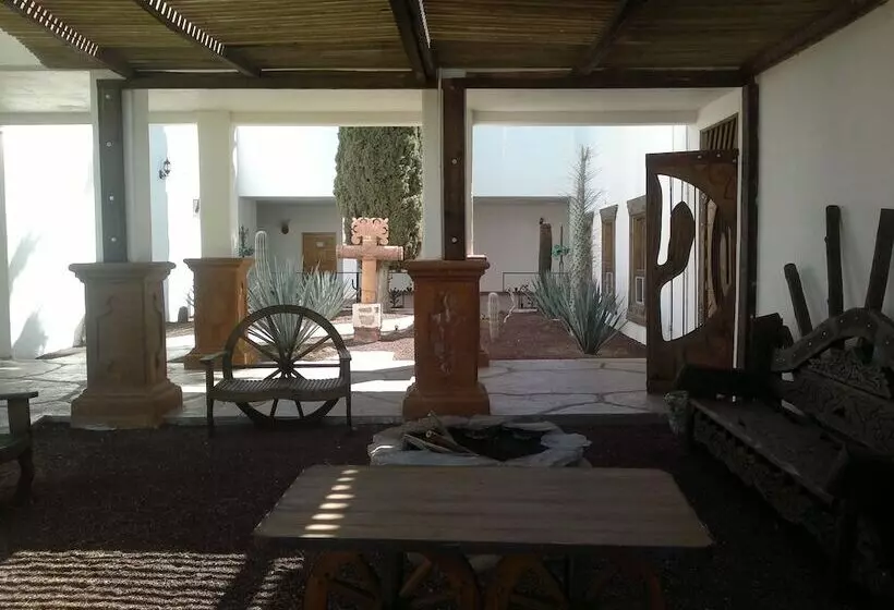 ホテル Mision Catavina