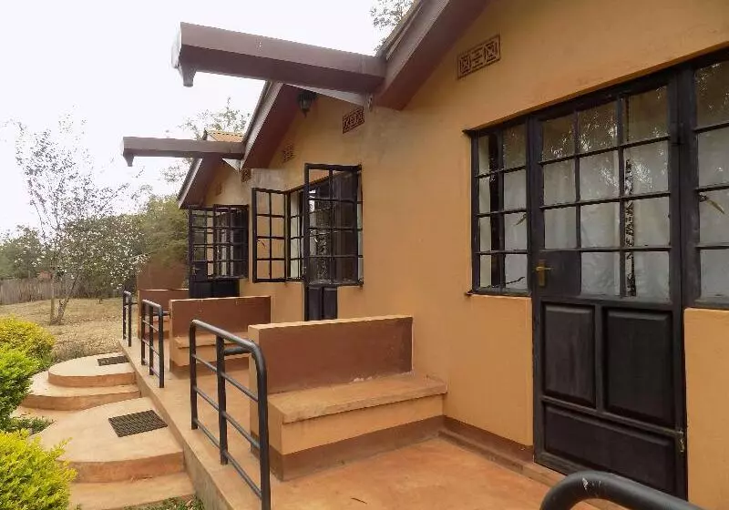 ホテル Octagon Lodge