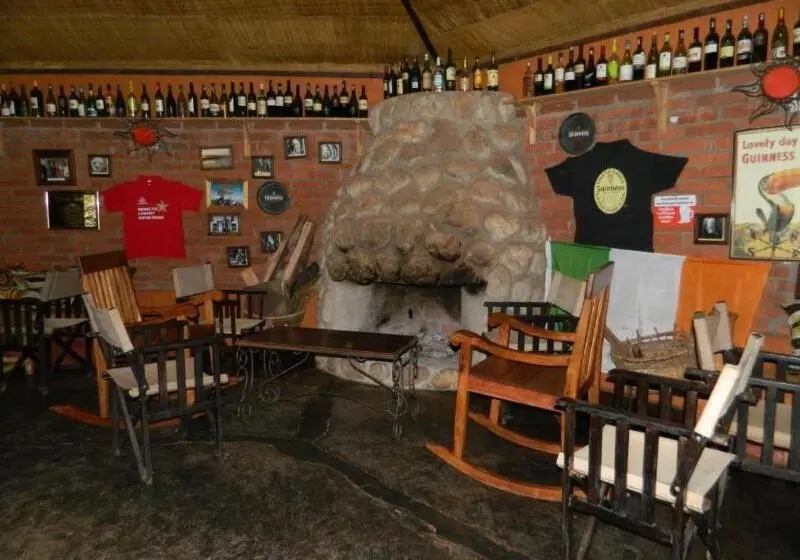 ホテル Octagon Lodge