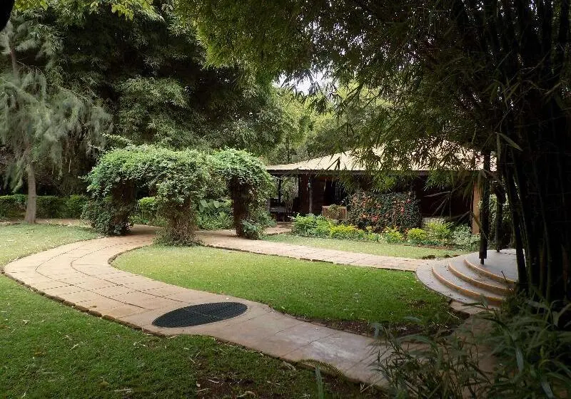 ホテル Octagon Lodge