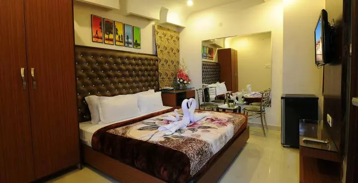 בית מלון כפרי Pearl Inn & Suites