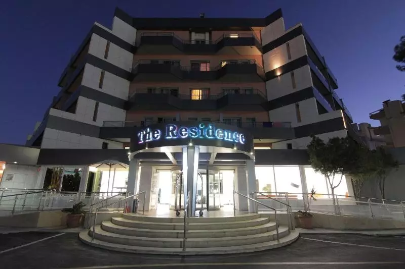 هتل The Residence Suites Adults Only