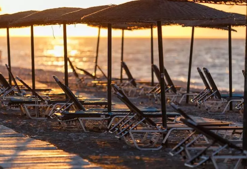 هتل The Residence Suites Adults Only