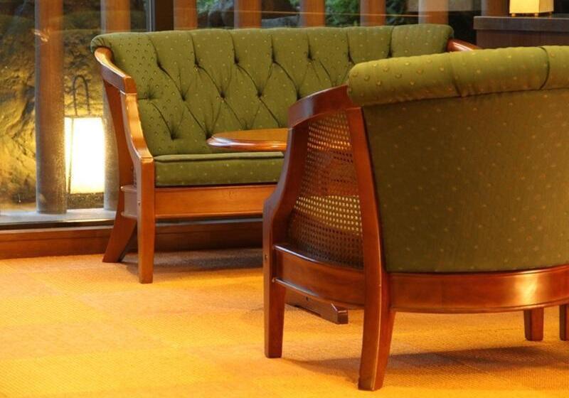 ホテル Sarusawaike Yoshidaya