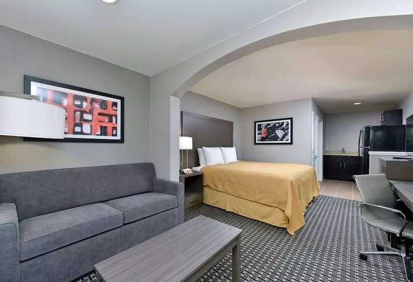 Отель Scottish Inn & Suites Cotulla, Tx