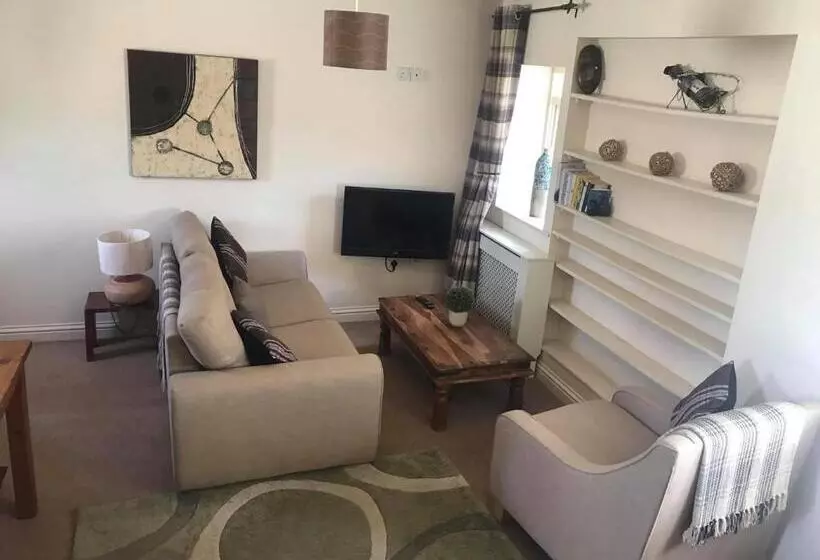 בית מלון כפרי The Mansion House