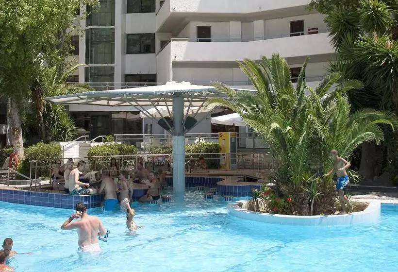 هتل The Residence Suites Adults Only