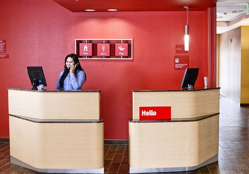 בית מלון כפרי Towneplace Suites By Marriott Laredo