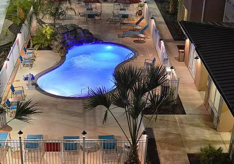 Otel Towneplace Suites By Marriott Laredo