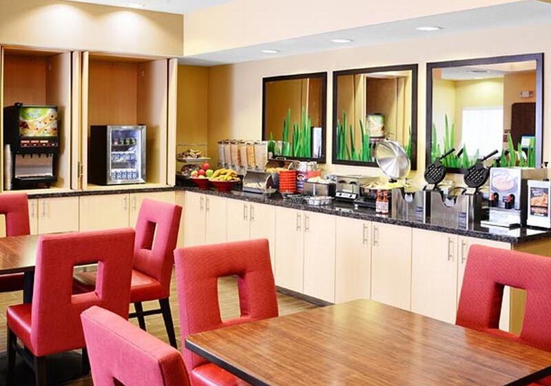 בית מלון כפרי Towneplace Suites By Marriott Laredo