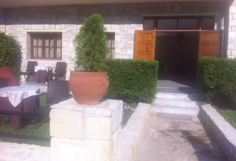 ホテル Villa Astrikas