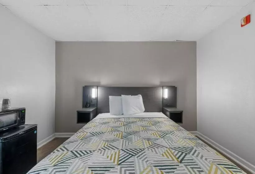 モーテル Budget Inn Norfolk, Va   Oceanview