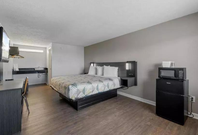 モーテル Budget Inn Norfolk, Va   Oceanview