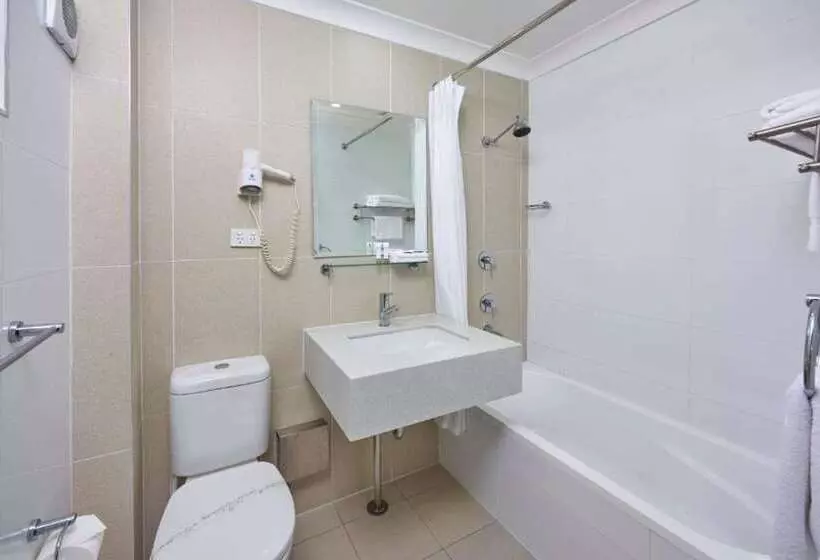 מוטל Best Western Casula Motor Inn