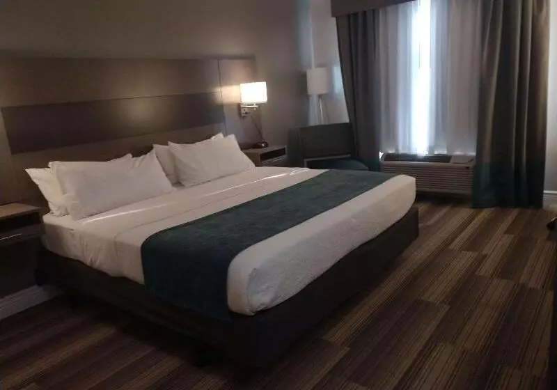 מוטל Best Western Casula Motor Inn