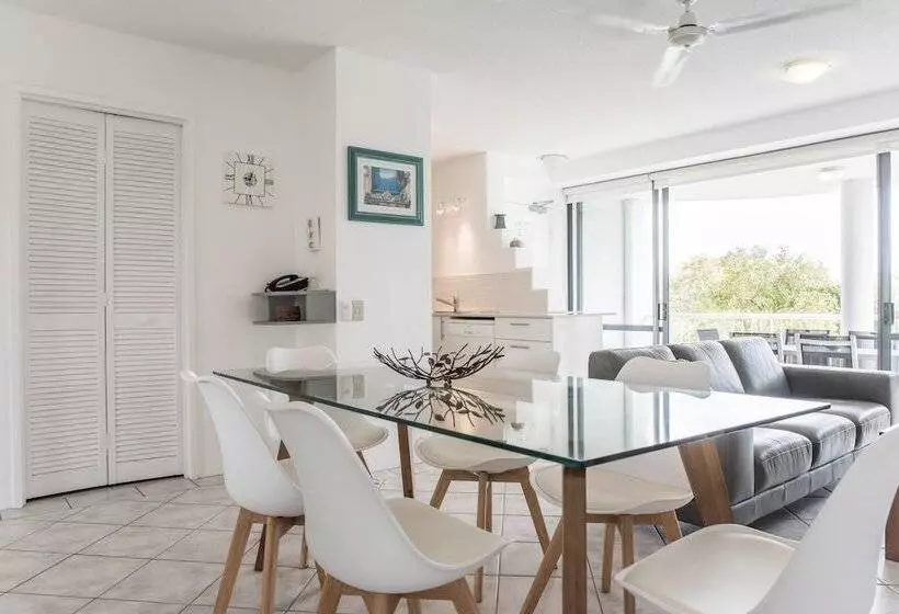 Noosa Pacific Resort