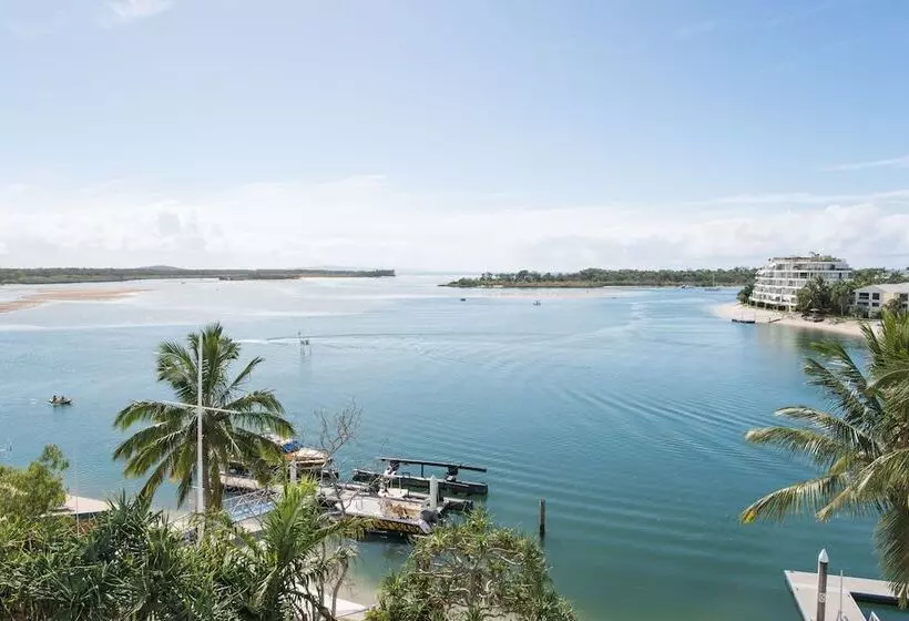 Noosa Pacific Resort