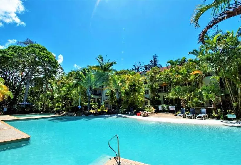 Sanctuary Lake Apartments